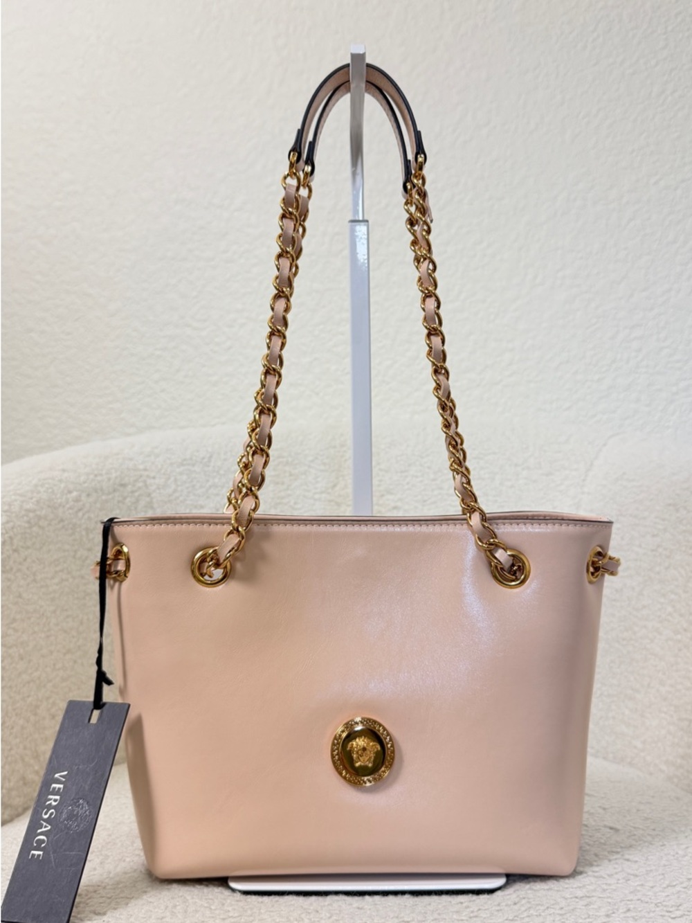 Sale ends 4/26 Versace Women's Pale Pink Leather Chain-small tote bag new
